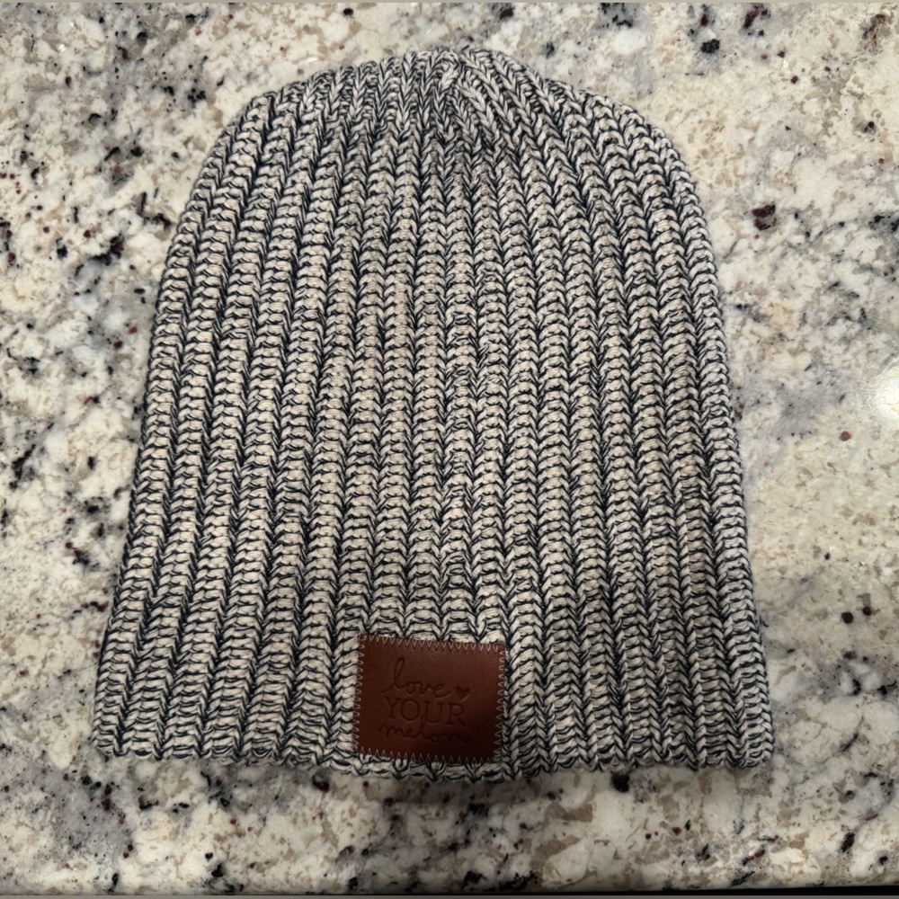 Love Your Melon | Navy and White Knit Beanie